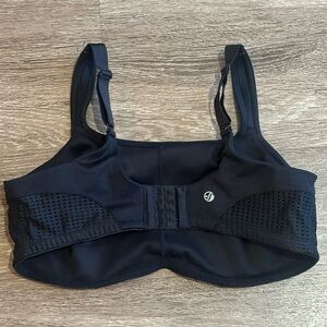 Soma Sport Sports Bra Women 40D Black Max Support Underwire Gym Workout Active